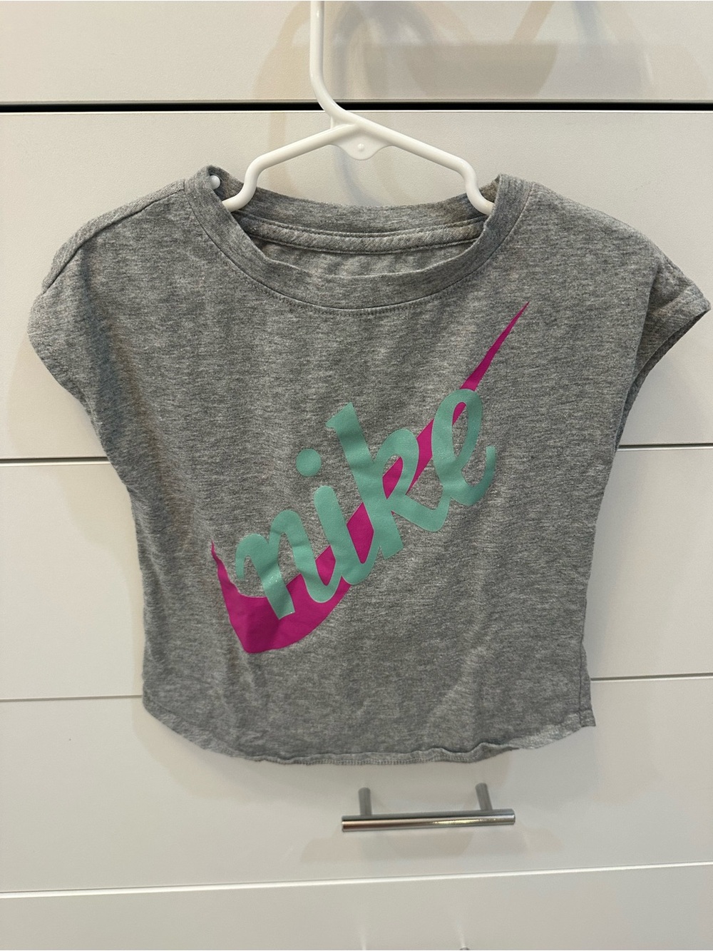 Nike Girls' Gray Crop Tee with Pink & Teal Logo Size 4-5